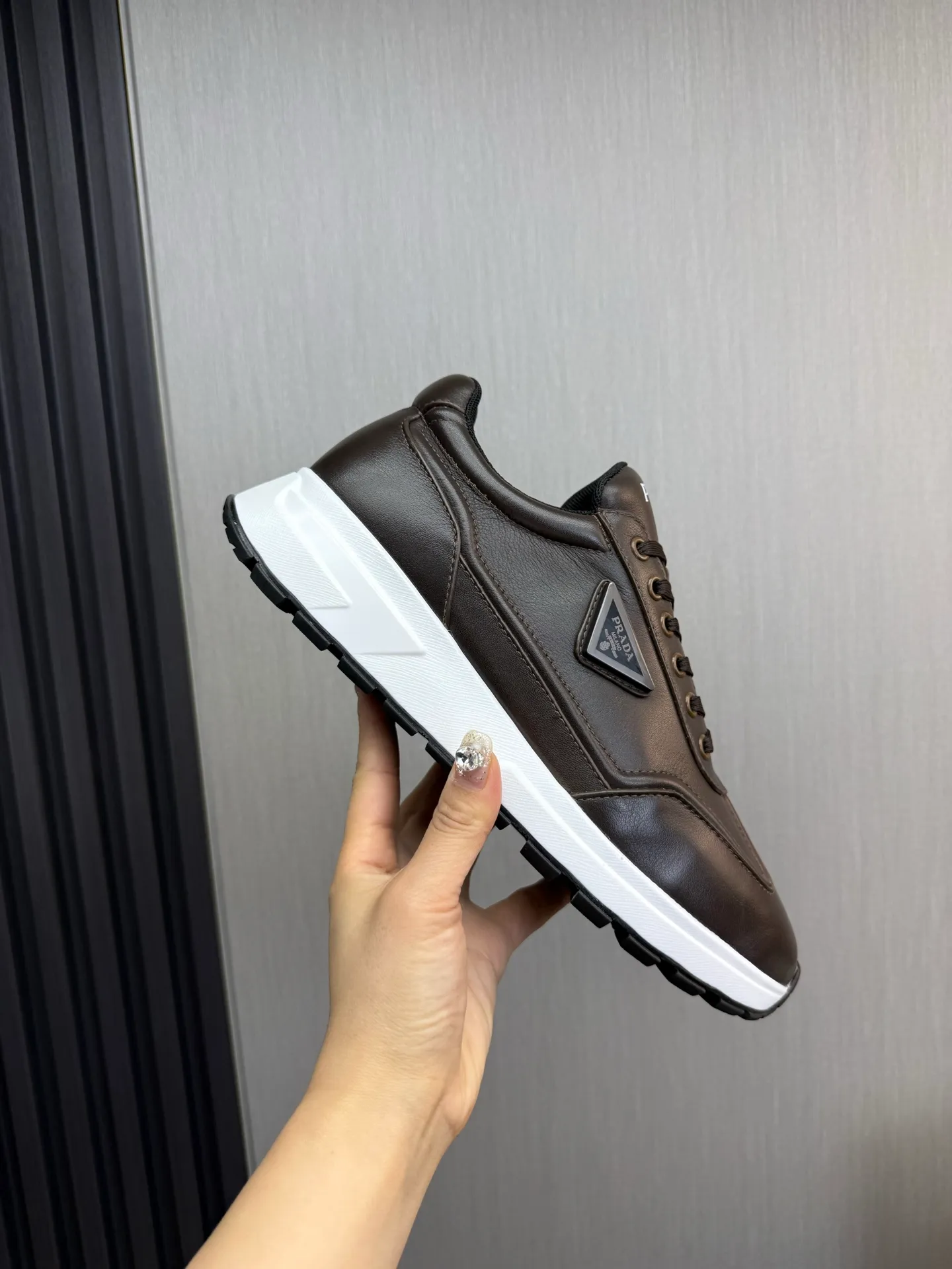 Factory price 640💰 [PRADA] Popular items in men's shoe counters, synchronized with the official website, 1 high-quality shipment ✔️Original cowhide + cowhide lining, 1🆚1 replica, original sole, 38-45 (45 customized, non-refundable)